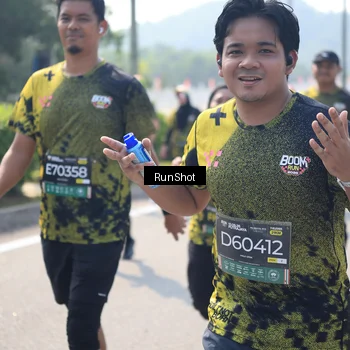 Runner Photo 6938932