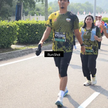 Runner Photo 6938934
