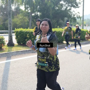 Runner Photo 6938940