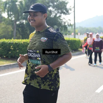 Runner Photo 6938950