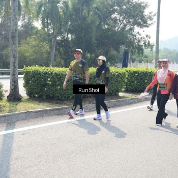 Runner Photo 6938954