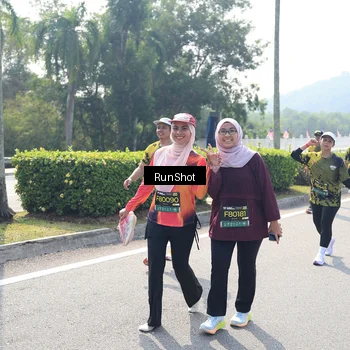 Runner Photo 6938970