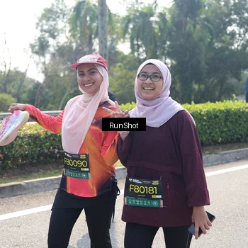 Runner Photo 6938981