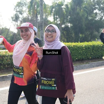 Runner Photo 6938984