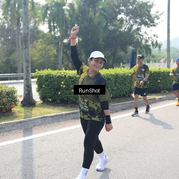 Runner Photo 6938996