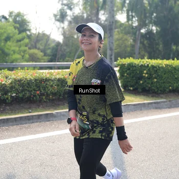 Runner Photo 6939001