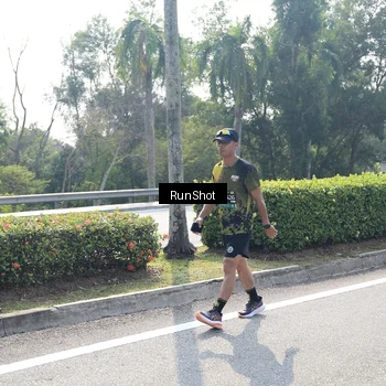 Runner Photo 6939009