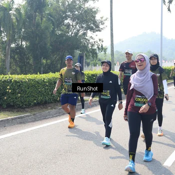 Runner Photo 6939015