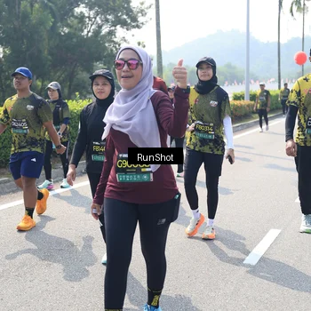 Runner Photo 6939020