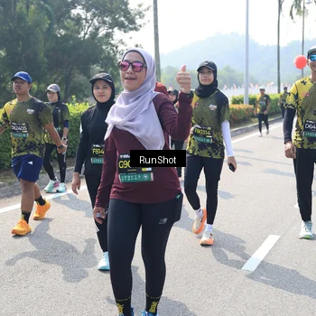 Runner Photo 6939021