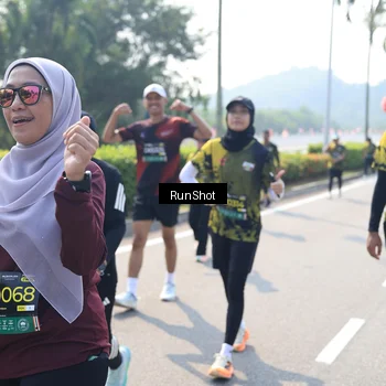 Runner Photo 6939028