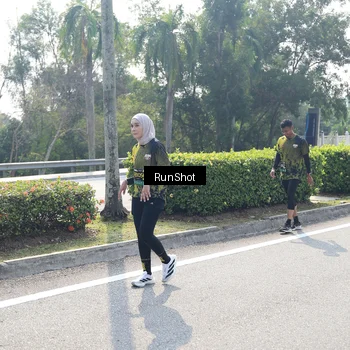 Runner Photo 6939055