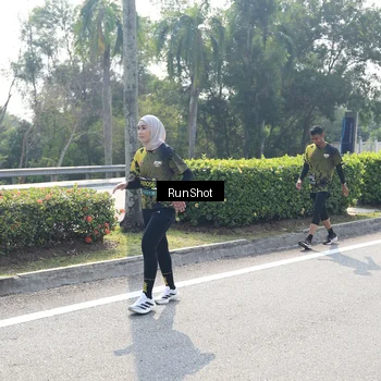 Runner Photo 6939073