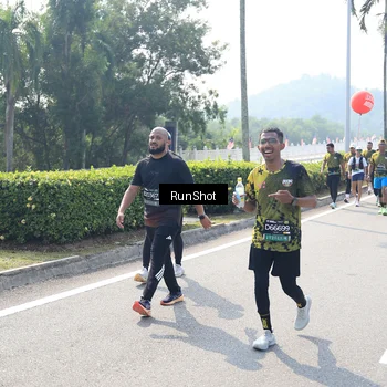 Runner Photo 6939087