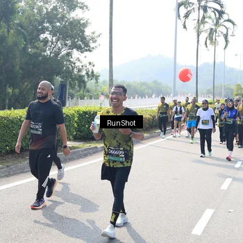 Runner Photo 6939088