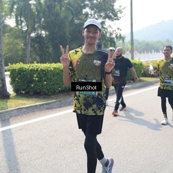 Runner Photo 6939091