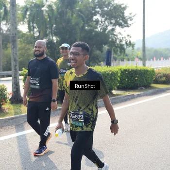 Runner Photo 6939094