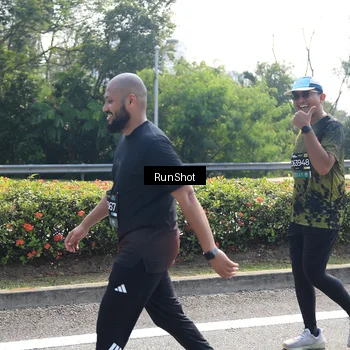 Runner Photo 6939107