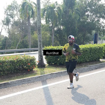 Runner Photo 6939111
