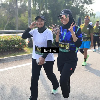 Runner Photo 6939123