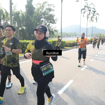 Runner Photo 6939189
