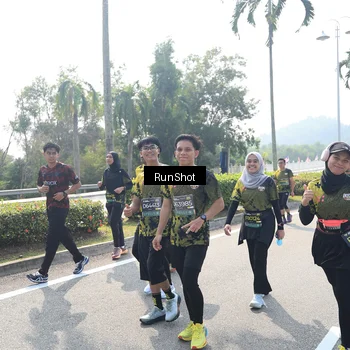 Runner Photo 6939190