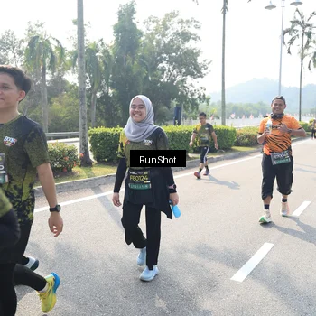 Runner Photo 6939197