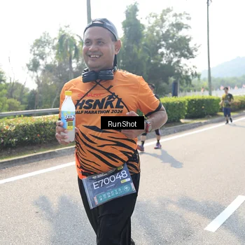 Runner Photo 6939214