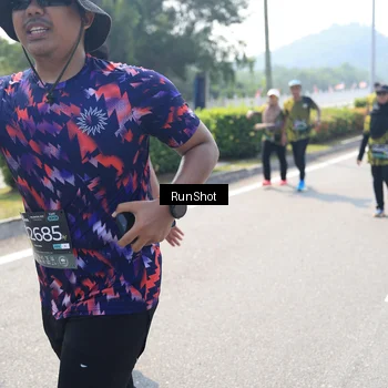 Runner Photo 6939285