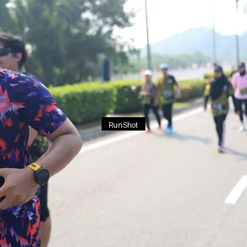 Runner Photo 6939287