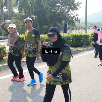 Runner Photo 6939303