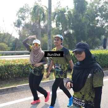 Runner Photo 6939304