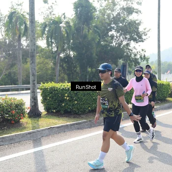 Runner Photo 6939314