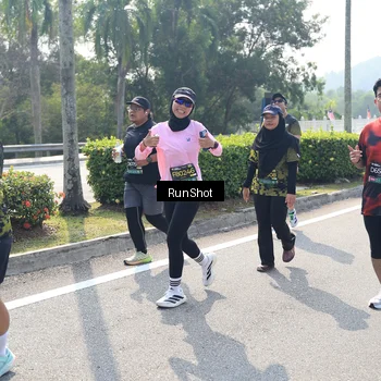 Runner Photo 6939320