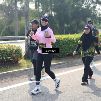 Runner Photo 6939321
