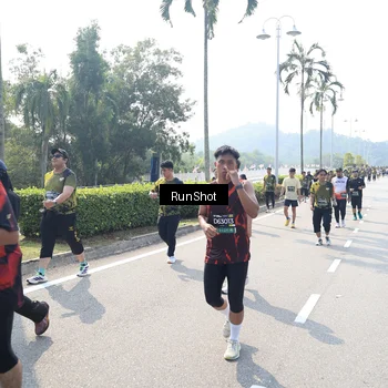 Runner Photo 6939339