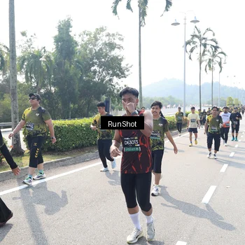 Runner Photo 6939341