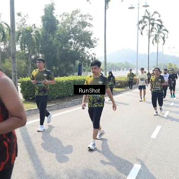 Runner Photo 6939355