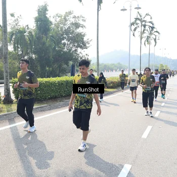 Runner Photo 6939357