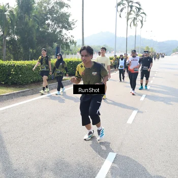 Runner Photo 6939367