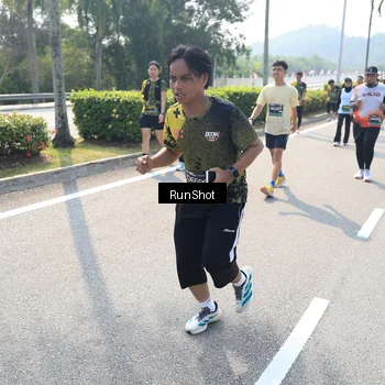 Runner Photo 6939370