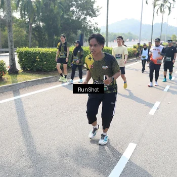 Runner Photo 6939377