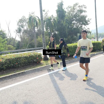 Runner Photo 6939391