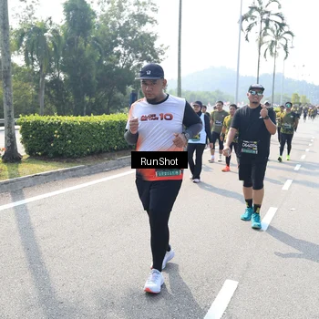 Runner Photo 6939397