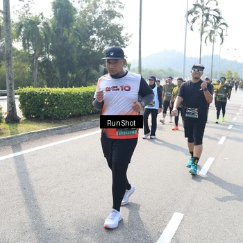 Runner Photo 6939400