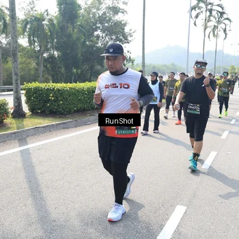 Runner Photo 6939403