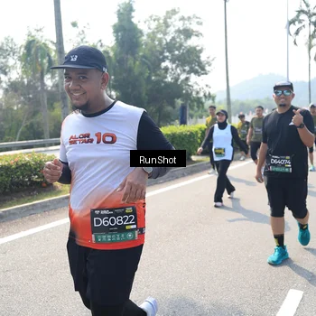 Runner Photo 6939407