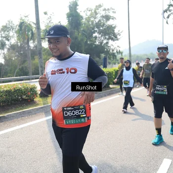 Runner Photo 6939409