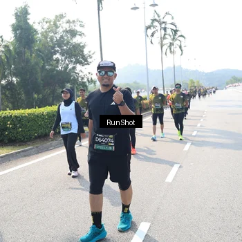 Runner Photo 6939422