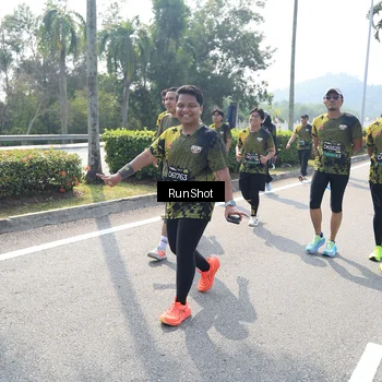 Runner Photo 6939430